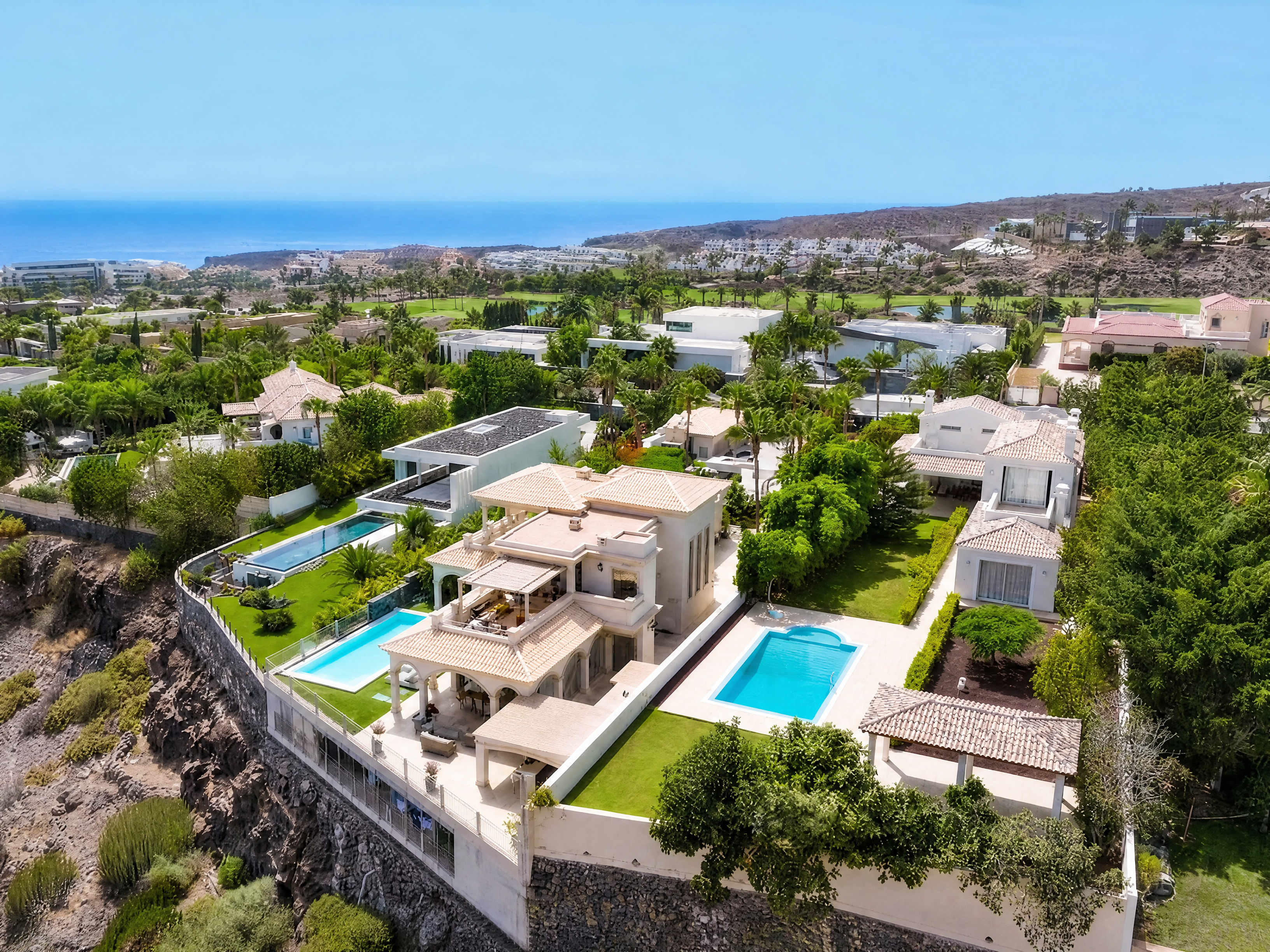 Villa La Caleta 3